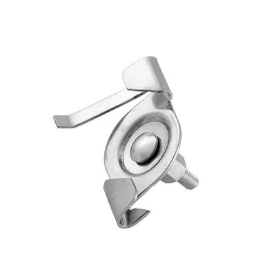 Światło stropowe żarówki żarówkowej z wykończeniem niklowym i małym rozmiarem