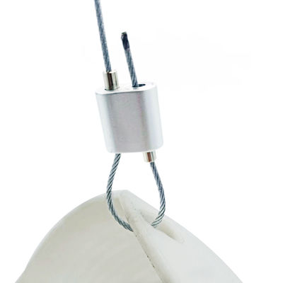 Niklowany uchwyt do przewodu kablowego z średnicą kabla 0,6 mm ~ 2,0 mm dla systemów oświetleniowych - darmowa próbka i 7 dni dostawy