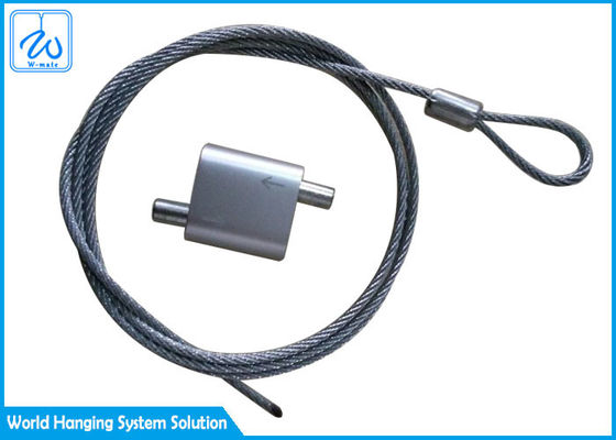 Zestaw hamulcowy sejsmiczny do rur z uchwytem z liny drutowej