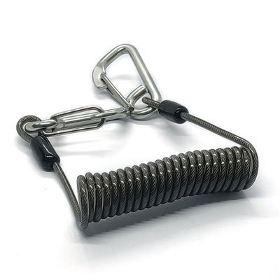 Smycz zabezpieczająca do narzędzi z karabińczykiem chroniąca przed upadkiem